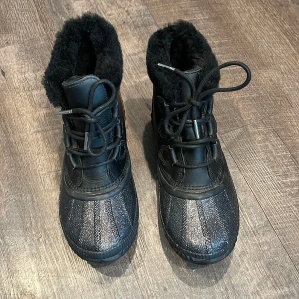 SOREL waterproof lux black glitter boot